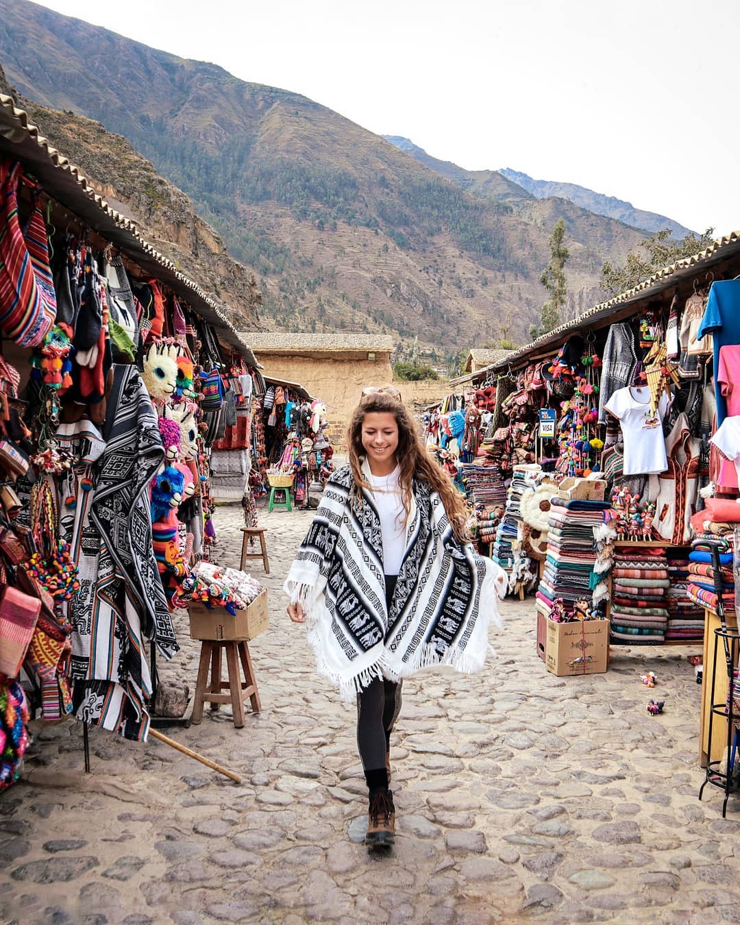 Descubriendo el Encanto del Sur: Una Aventura Inolvidable 8 Días 7 Noches en Lima