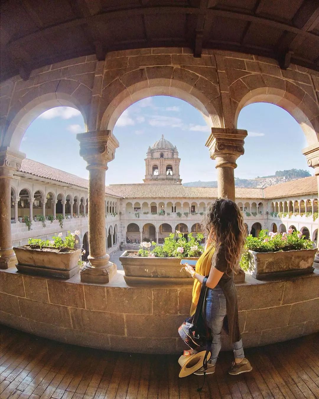 Descubriendo el Encanto del Sur: Una Aventura Inolvidable 8 Días 7 Noches en Lima