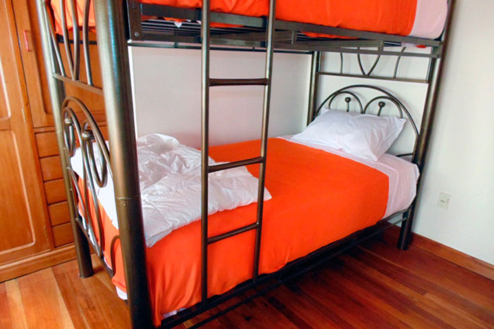 Dormitorio x 8 Ensuite in Hostel Pirwa La Paz, 