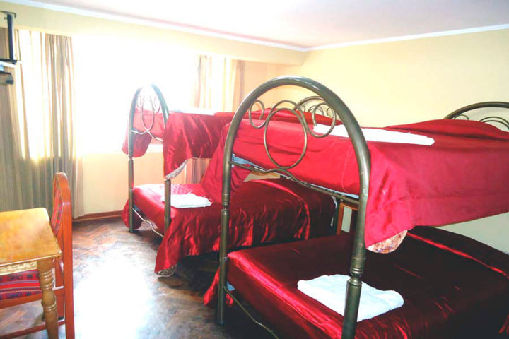 Dormitorio x 4 Ensuite in Hostel Pirwa Puno, 