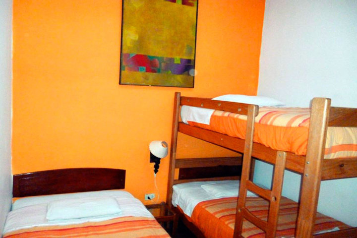Dormitorio x 4 in B&B Pirwa Suecia, 