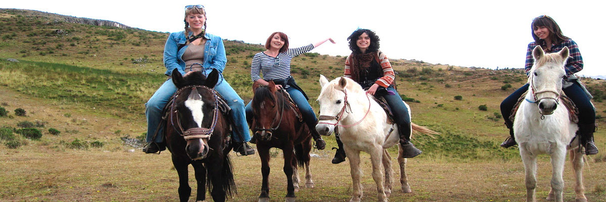 Tour de Cabalgata por los Alrededores de Sacsayhuaman en Cusco