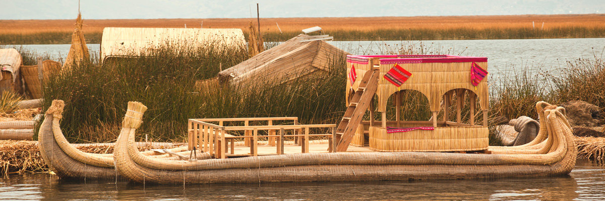Tour a las Islas de los Uros - Medio Día en Puno