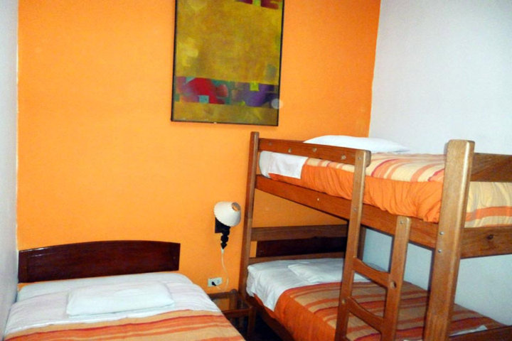 Dormitório x 4 em B&B Pirwa Suecia, 