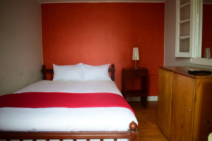 Simple in Hostel Pirwa Lima, 