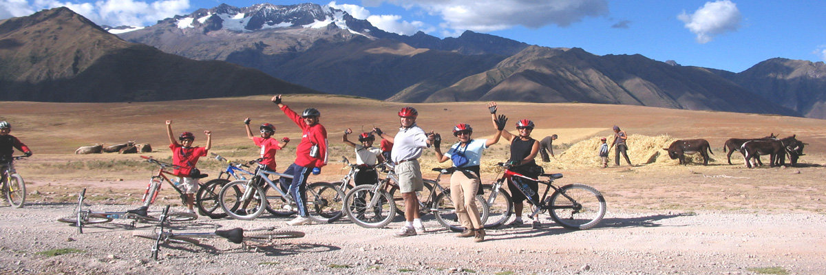 Tour de Bicicleta por Maras e Moray em Cusco