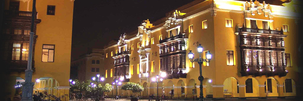 Tour pela Lima Iluminada (noite) em Lima