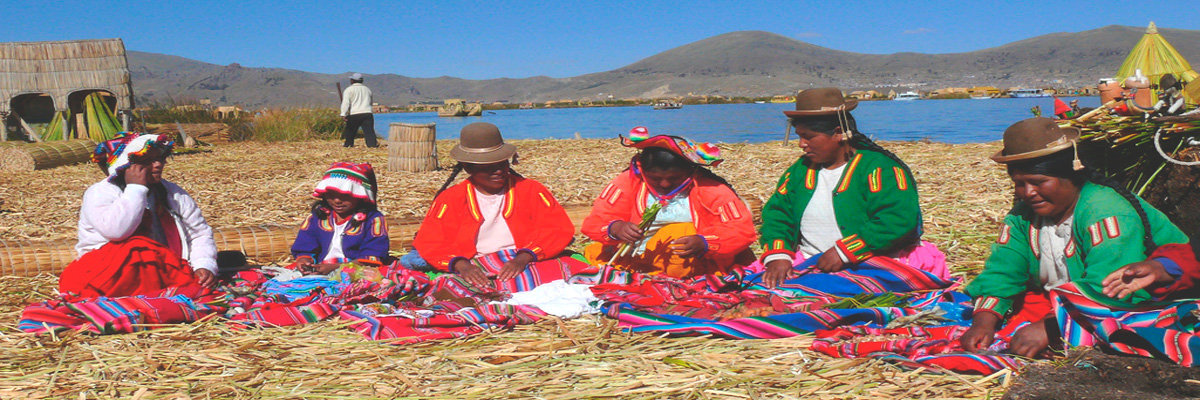 Tour pelas Ilhas dos Uros em Puno