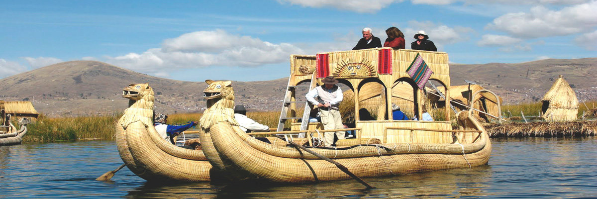 Tour pelas Ilhas dos Uros e Taquile em Puno