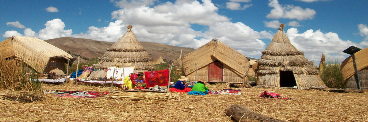 Tour pelas Ilhas de Uros, Taquile e Amantani em Puno