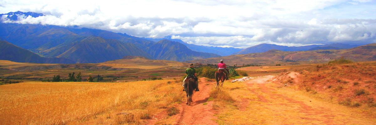 Cavalgada - Qenqo, Pucapucara, Tambomachay e Sacsachuaman em Cusco