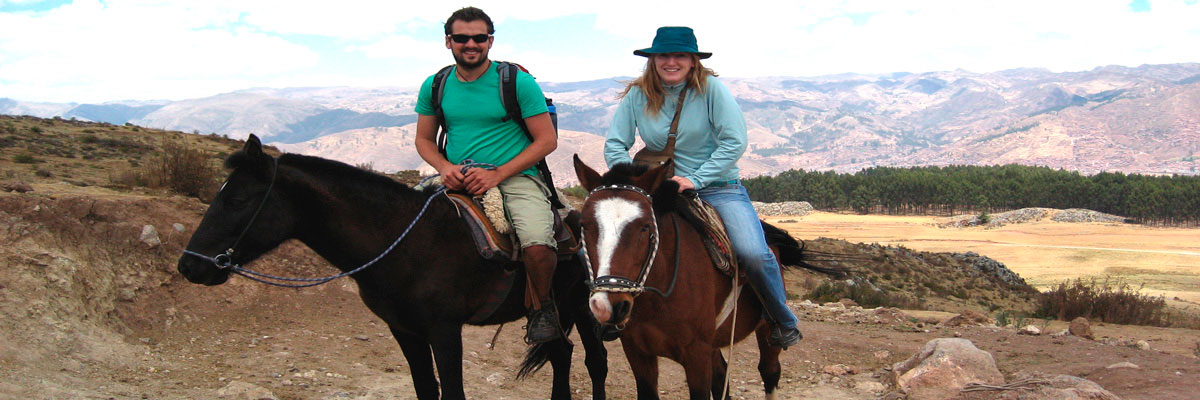 Cavalgada - Qenqo, Pucapucara, Tambomachay e Sacsachuaman em Cusco